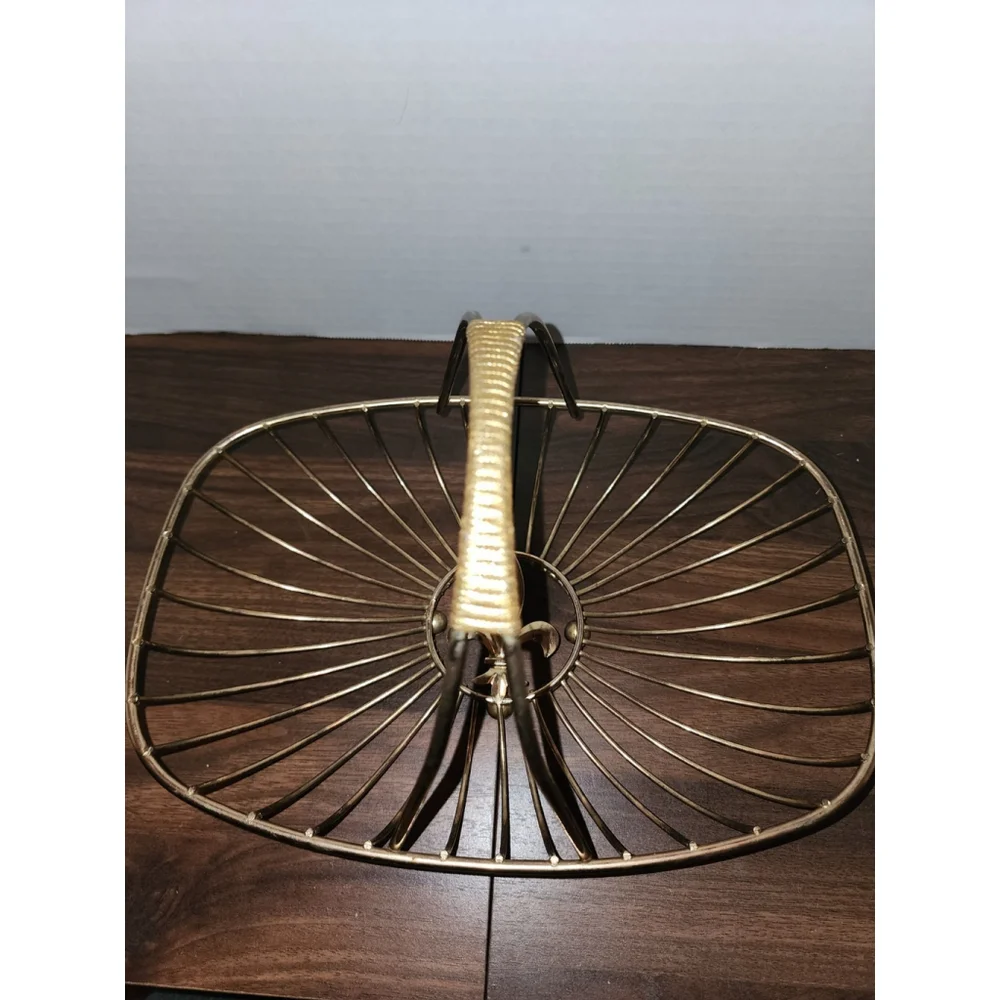 Vintage‎ Fleur De Lis Gold Wire Basket Woven Handle